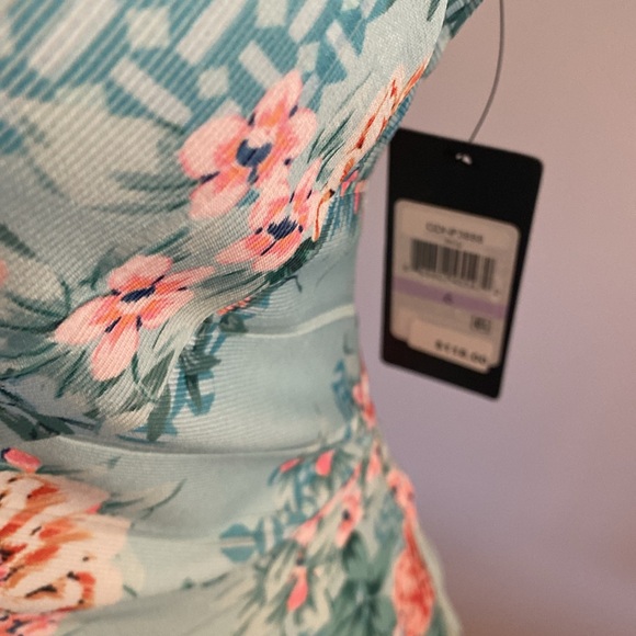 Guess NWT size 6 bodycon mint floral dress - Picture 5 of 12